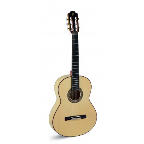 Admira Triana- guitarra flamenca
