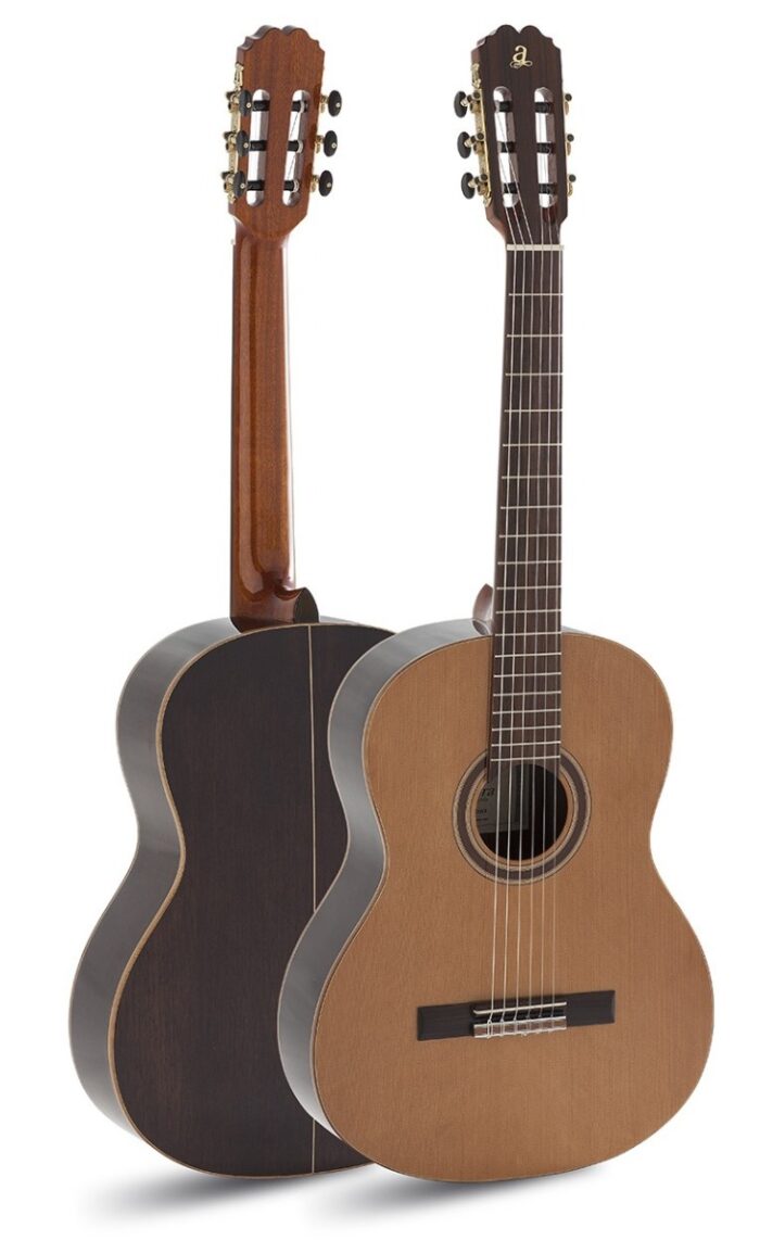 GUITARRA CLÁSICA ADMIRA VIRTUOSO ELECTRIFICADA FISHMAN SERIE CONSERVATORIO - Imagen 2