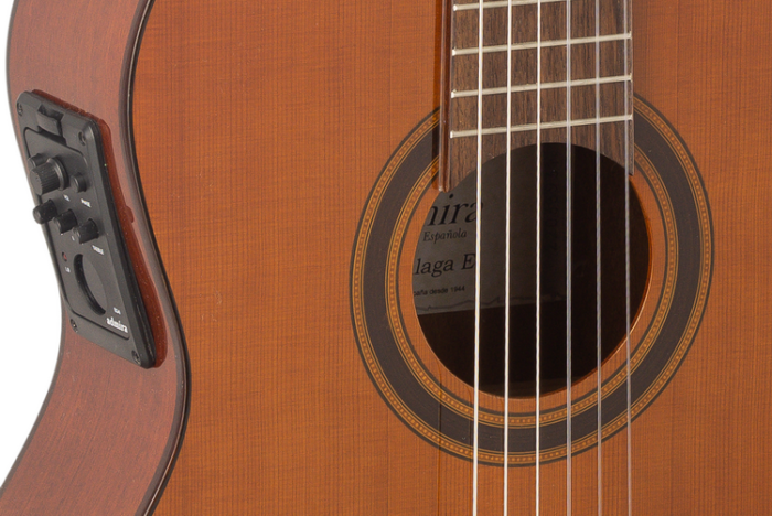 GUITARRA CLÁSICA ADMIRA MÁLAGA ELECTRIFICADA CUTAWAY SERIE CONSERVATORIO - Imagen 4