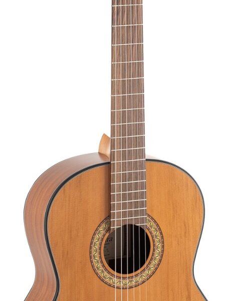 GUITARRA CLÁSICA ADMIRA A2 SERIE ARTESANÍA SATINADA