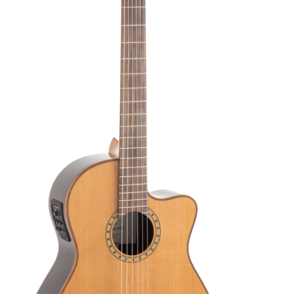 GUITARRA ADMIRA CROSSOVER CON FISHMAN PRESYS BLEND