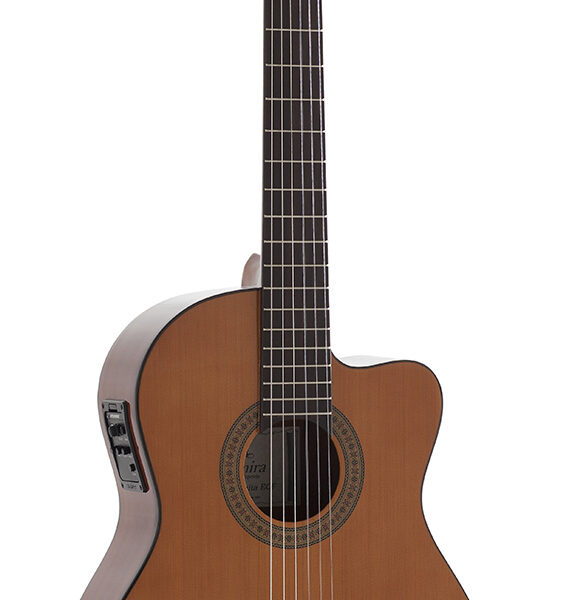GUITARRA CLÁSICA ADMIRA JUANITA ELECTRIFICADA CON CUTAWAY FISHMAN SERIE ESTUDIO