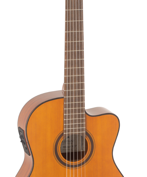 GUITARRA CLÁSICA ADMIRA MÁLAGA ELECTRIFICADA CUTAWAY FISHMAN SERIE CONSERVATORIO